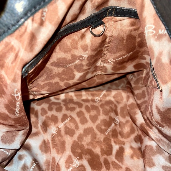 B Makowsky Leather Shoulder Bag - Picture 11 of 12